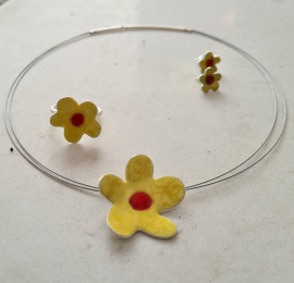 Anhänger Blume aus Emaille