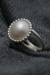 Ring "Vanille-Schnee-Macaron"