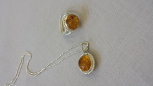 Ring " Honigmacaron"
