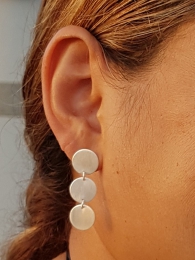 Mittellange Ohrstecker "Blättchen"